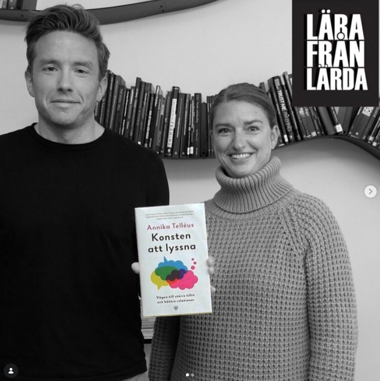 Annika Telléus med boken Konsten att lyssna i podcasten Lära från lärda